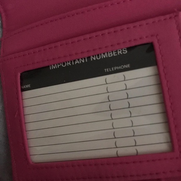 NWOT Folding Cardholder Utility Wallet - Picture 8 of 8